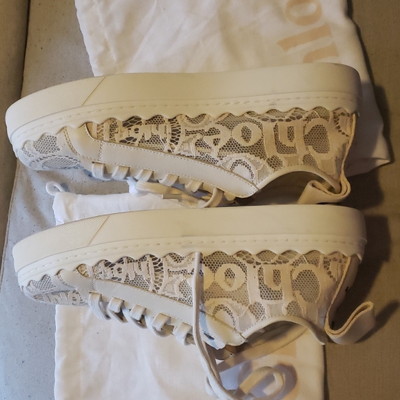 Chloe Lauren Logo Lace Low-Top Sneakers - Picture 4 of 7